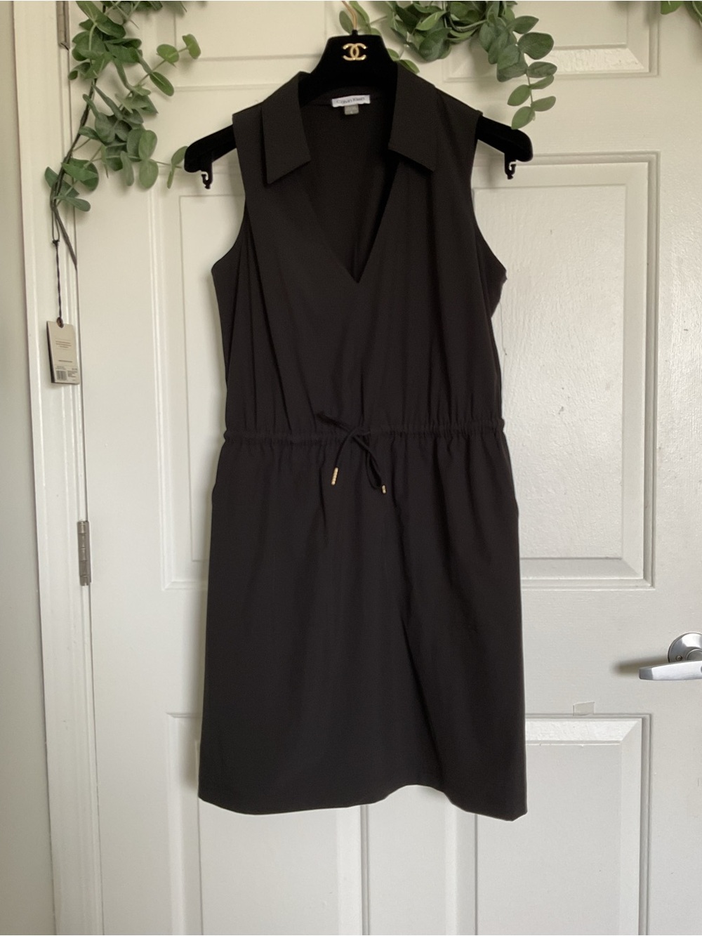 Calvin Klein Black Sleeveless Collared Drawstring Mini Dress - Picture 2 of 9